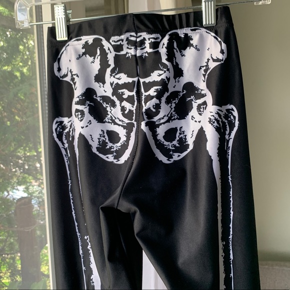 Blackmilk Skeleton Leggings XS - Picture 4 of 11